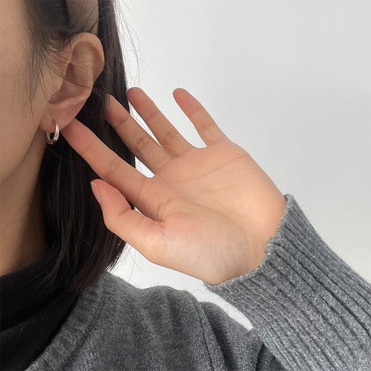 Minimalist Sterling Silver Hoop Earrings