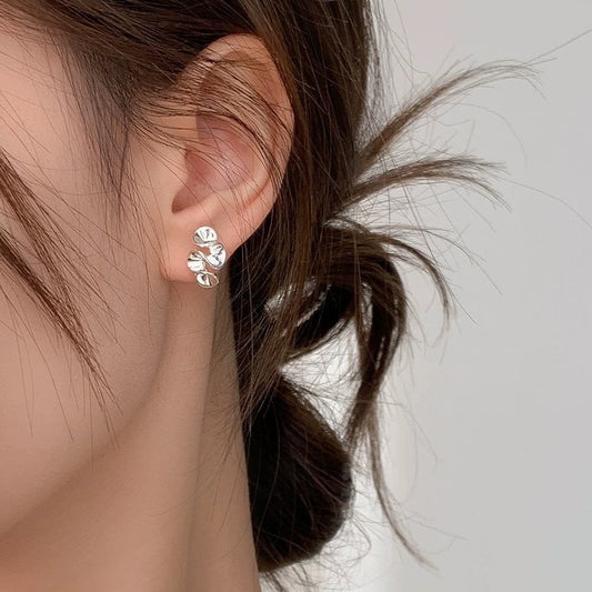 Lumière – Folded Petal Sterling Silver Stud Earrings