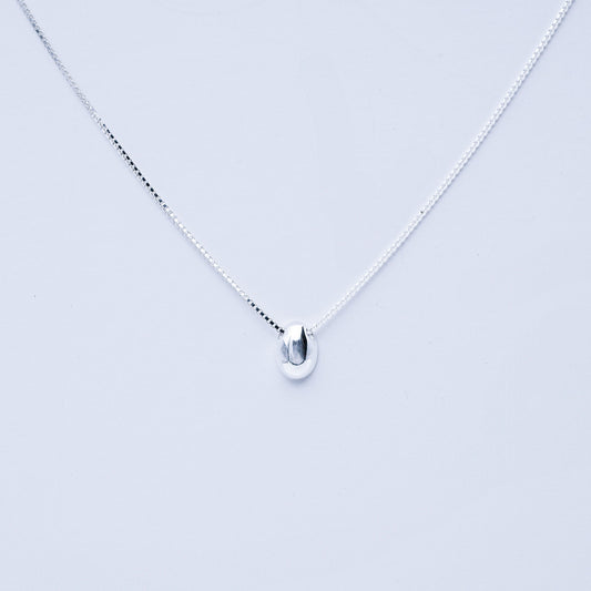 Minimalist Pebble Pendant Necklace