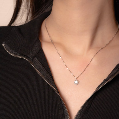 Sparkling Silver Floral Pendant Necklace