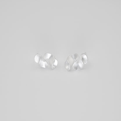 Lumière – Folded Petal Sterling Silver Stud Earrings