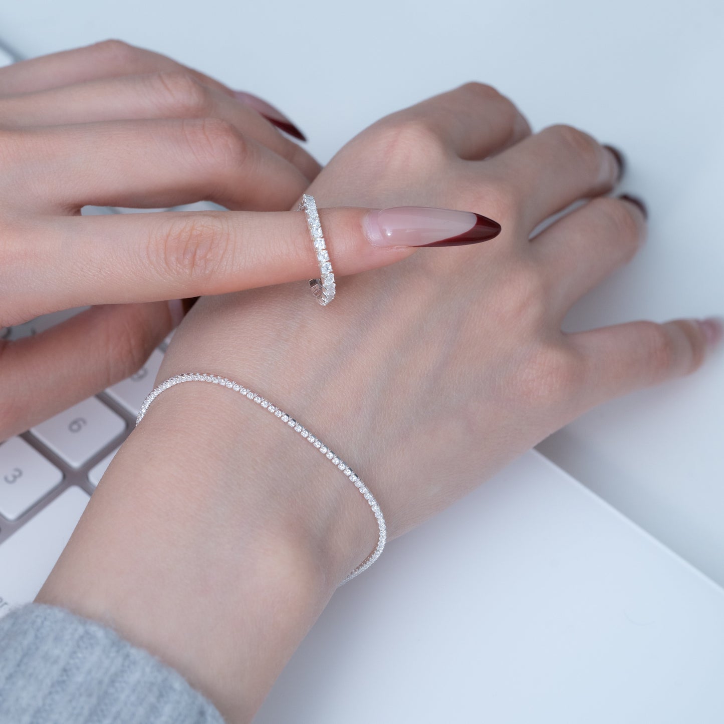 Sterling Silver Diamond-Studded Tennis Bracelet (1.2 mm)